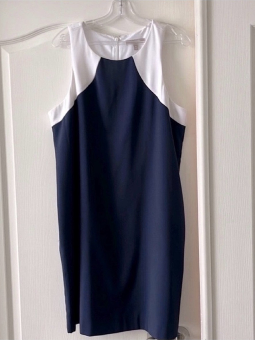 Elegant Navy and White Sleeveless Dress